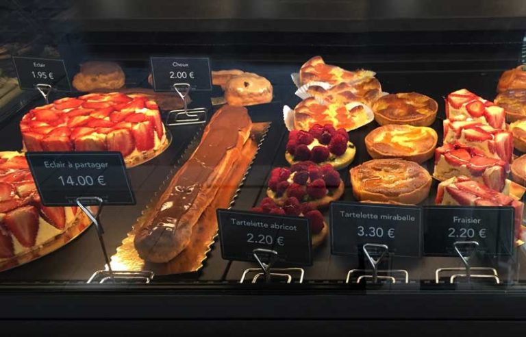 Un étiquetage « fait maison » et professionnel pour vos vitrines