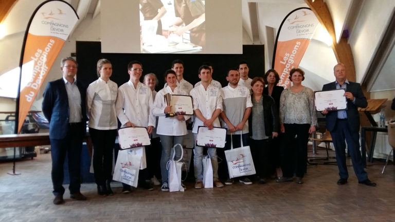 Remise des prix aux vainqueurs de la 5ème Coupe de France des Ecoles