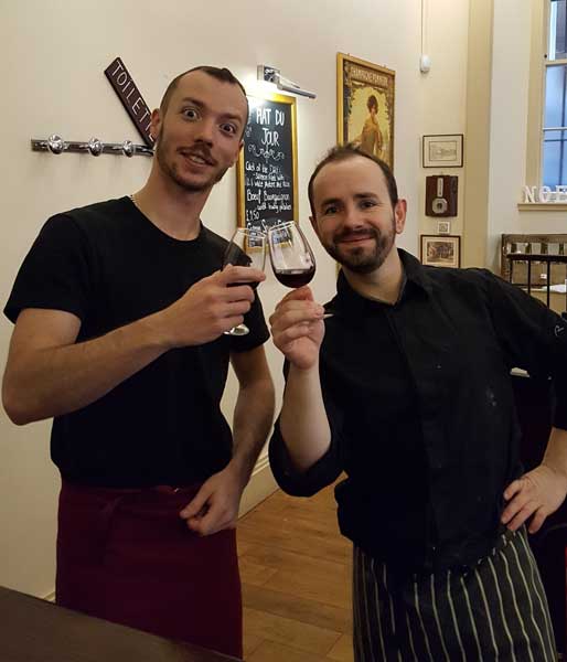 Horizons… Cap sur l’Ecosse et le « Café de la Poste » à Edimbourg, par Marie-Anne Page