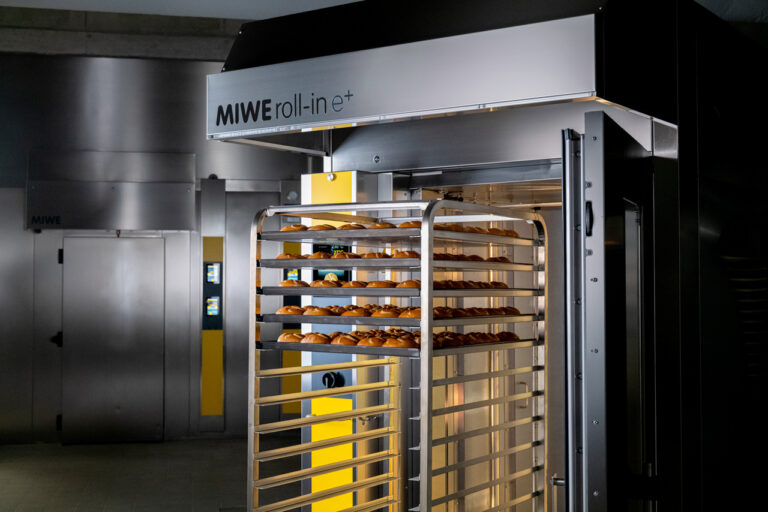 Four à chariot MIWE roll-in 2021