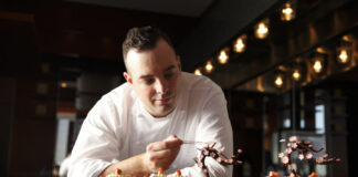 Le chef pâtissier Julien Perrinet