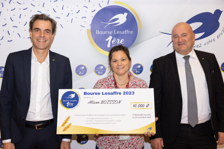 Les boulangers lauréats de la 7e édition de la bourse Lesaffre récompensés 