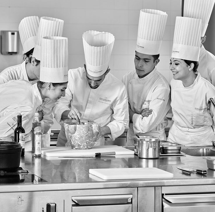 École Ducasse révèle les parrains des Bachelors 2024 et enrichit ses curriculums