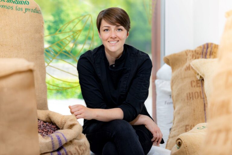 Anne-Laure Hagnéré : « Le “Bean to bar” demande d’avoir un engagement fort en matière de sourcing et d’achat »