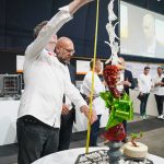 WhiteMirrorAgency(c)WM109214